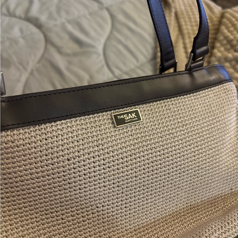 Y2K The Sak Women’s Shoulder Bag